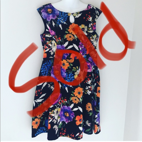 Cleo petite Cap sleeve neckline fit floral dress